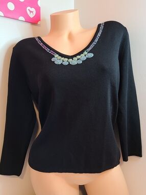 Vintage Mirasol Pretty Beaded Neck Casual Knit Blouse Size M